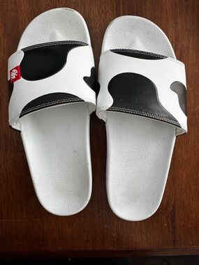 Chick-fil-A White & Black Slide Sandals with Cow Print - Unbranded size M